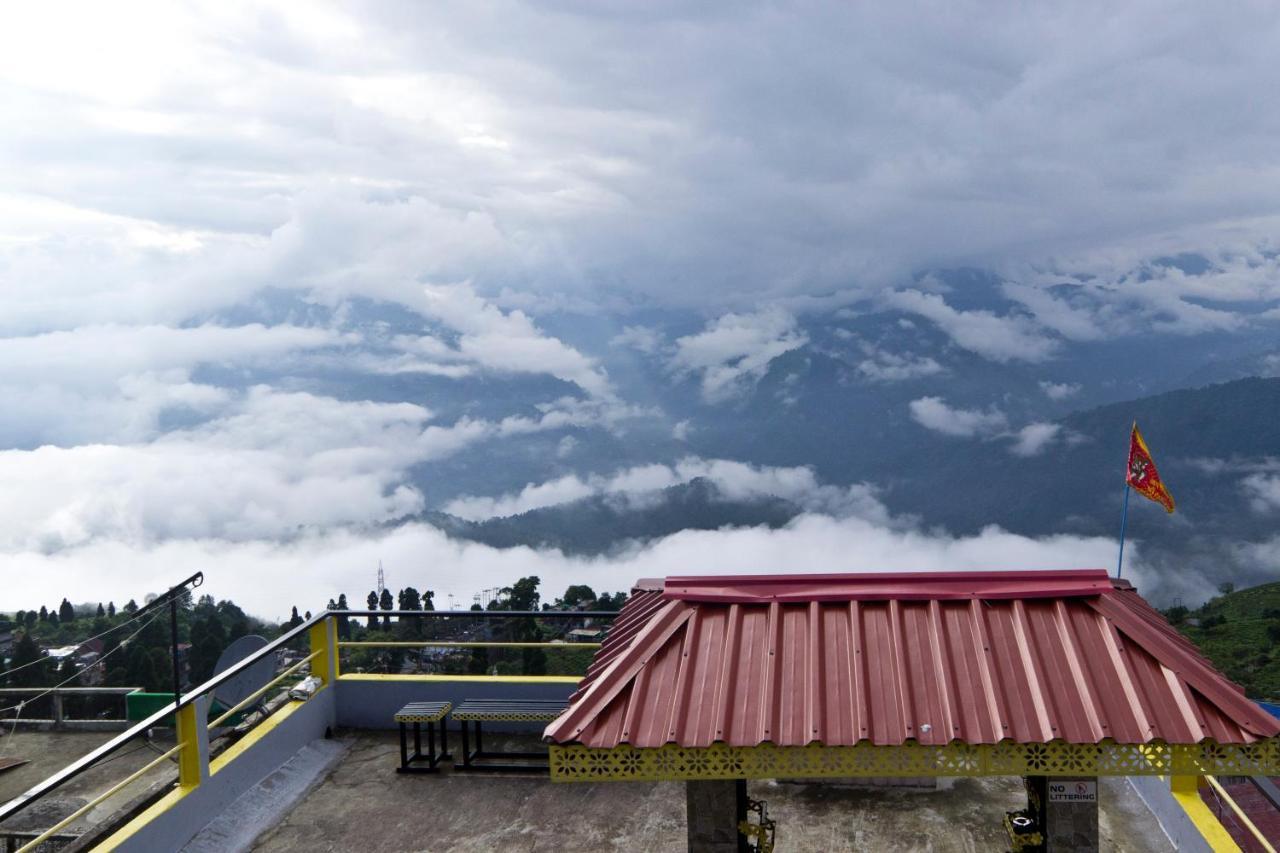 The Dew Drop Home Stay Kurseong Exterior photo